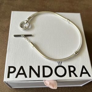Pandora (snake bar chain) bracelet
